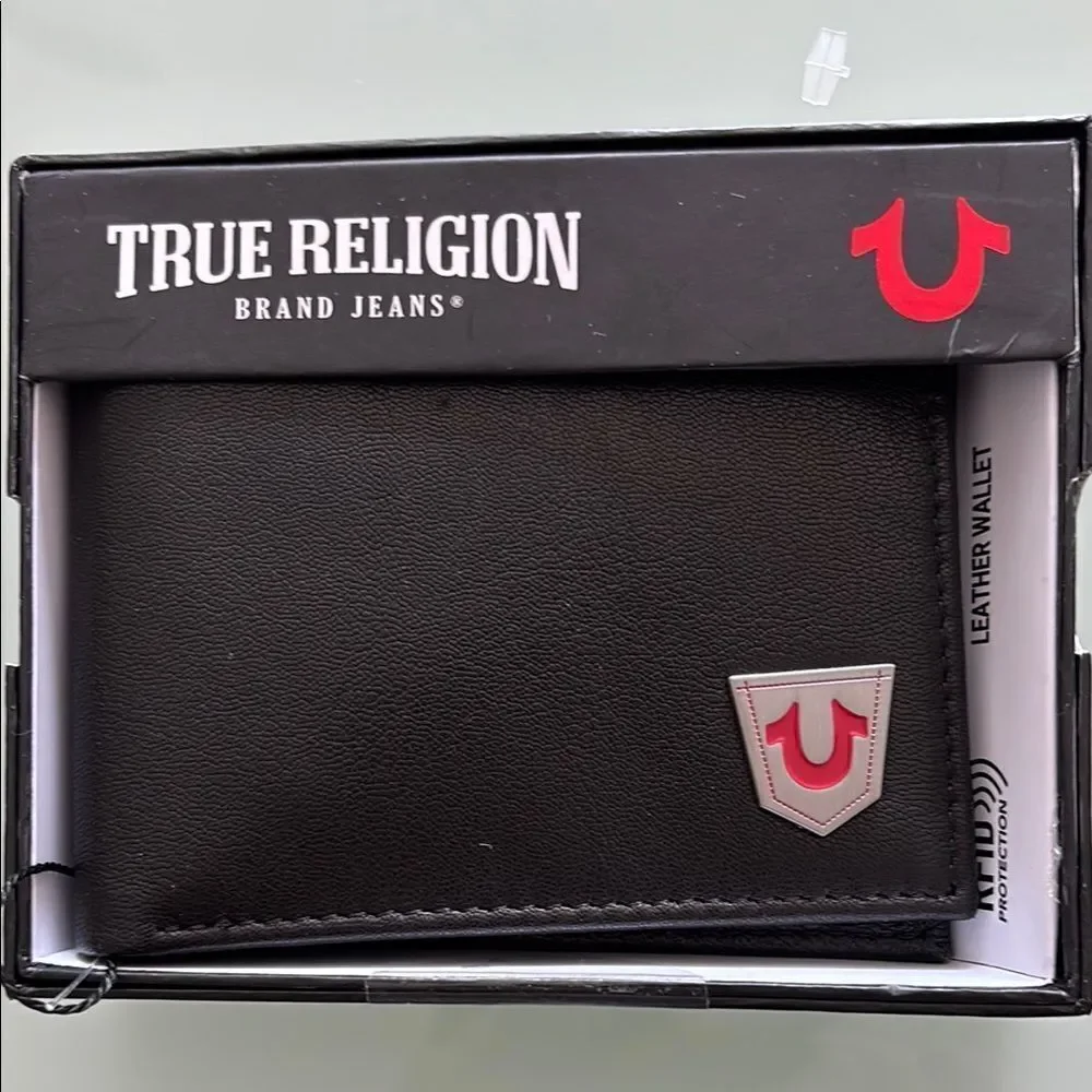 True Religion Black wallet/card holder Leather frid protection